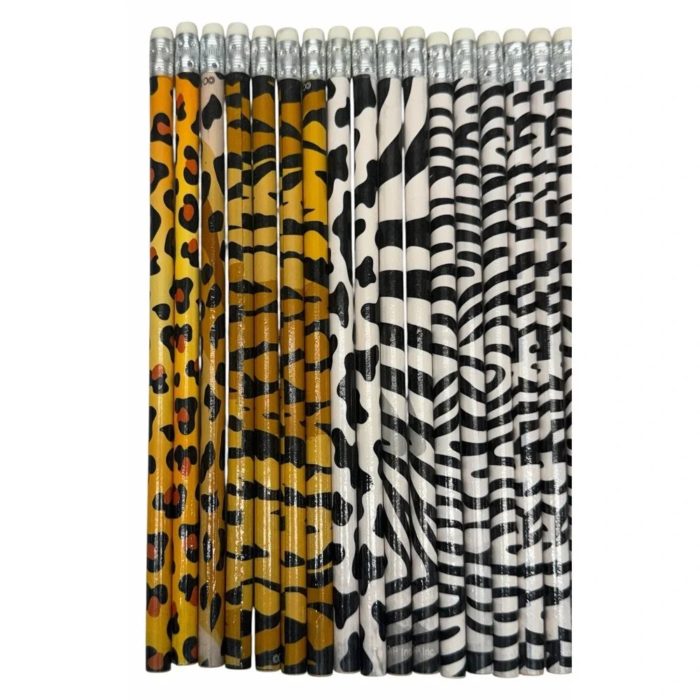 Lot of 32 Animal Print Pencils Giraffe, Zebra, Leopard, Tiger, Cow All NEW